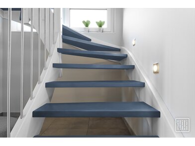 BQ_PC_S198-12-Treppe_laengs