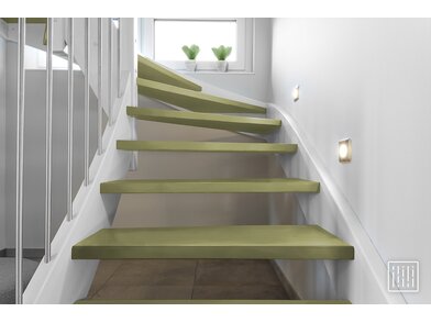 BQ_PC_S200-12-Treppe_laengs