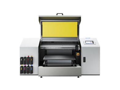 RO_PC_MO-240_photo_front_photo_with_cover_open_attached_vacuum_table