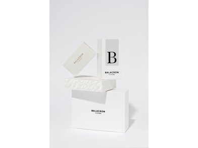 BN_boxes_white_flat