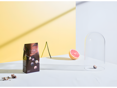 MetsäBoard Pro FBB Bright_chocolate_lifestyle_upscayl_2x_upscayl-standard-4x