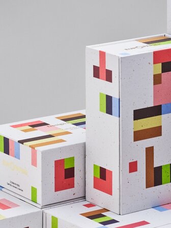 design-papir-paleta-škatle-europapier-alpe-